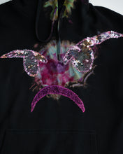 Load image into Gallery viewer, Mad World Hoodie 09
